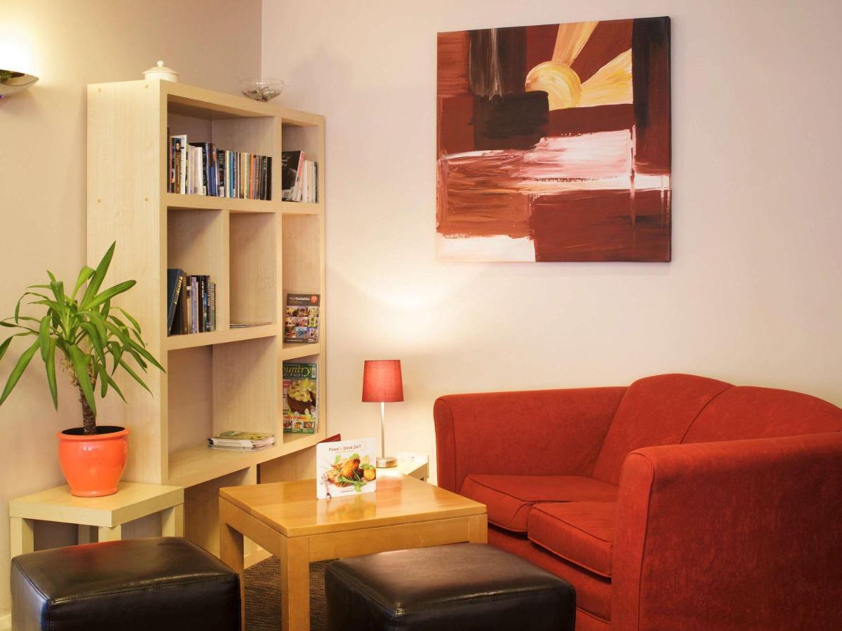 Ibis Chesterfield North - Barlborough Экстерьер фото